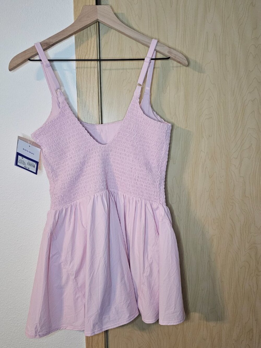 Pink active dress - Picture 2 of 4